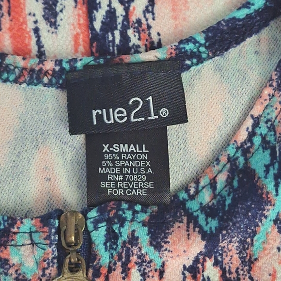 Rue 21| Summer Dress Size XS - Picture 6 of 9